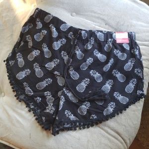 Pineapple pom shorts